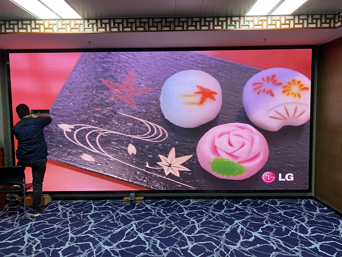 全彩LED顯示屏,洛陽(yáng)LED地磚屏