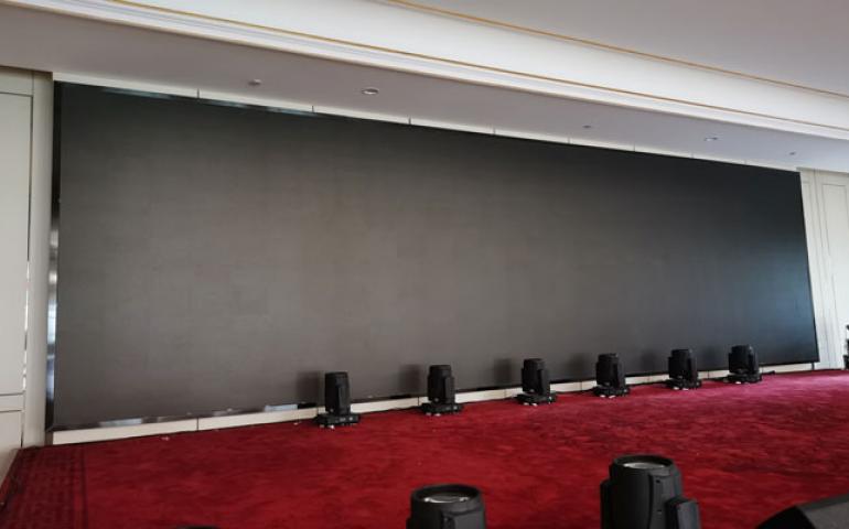 室內(nèi)led顯示屏廠家